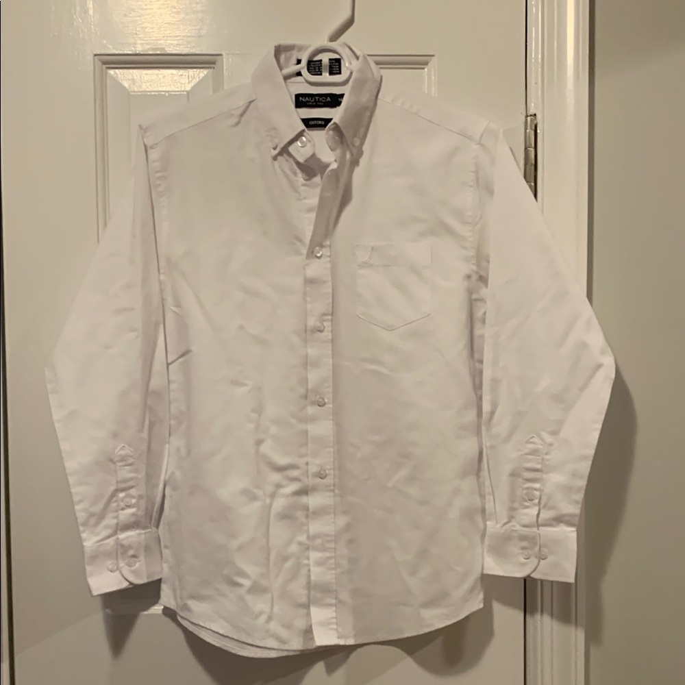 Nautica Boy’s White Button-Down Shirt. Size 14